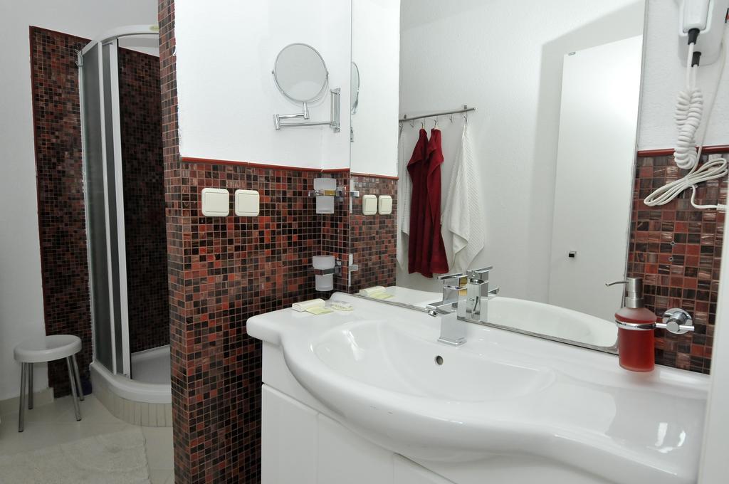 Hotel Haus Am Meer cavtat Kamer foto